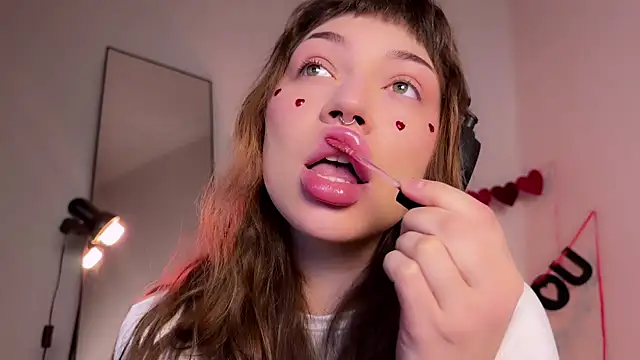 Snapshot of PaulaPratt chatting on February 2025 05:30:01 AM PaulaPratt online show from February 2025 05:30:01 AM