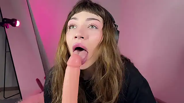 Snapshot of PaulaPratt chatting on March 2025 05:01:01 AM PaulaPratt online show from March 2025 05:01:01 AM