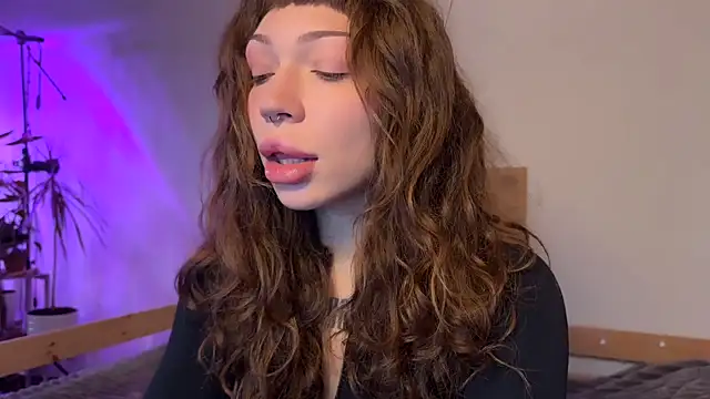 Snapshot of PaulaPratt chatting on September 2025 05:31:01 AM PaulaPratt online show from September 2025 05:31:01 AM