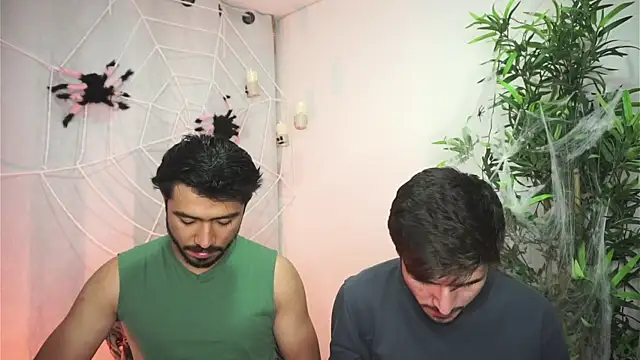 Tony Wylie online show from October 2025 10:33:02 PM