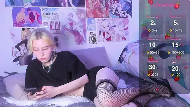 Snapshot of angel_hao chatting on December 2024 01:06:01 PM angel hao online show from December 2024 01:06:01 PM
