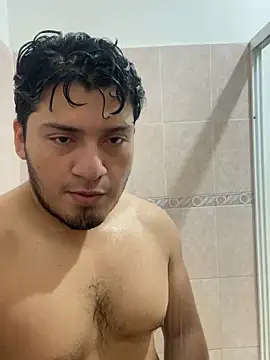 Snapshot of YoElMasHot chatting on March 2026 05:01:02 AM YoElMasHot online show from March 2026 05:01:02 AM