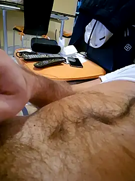 Snapshot of 1talianBeutifulCock chatting on February 2025 04:12:02 PM 1talianBeutifulCock online show from February 2025 04:12:02 PM