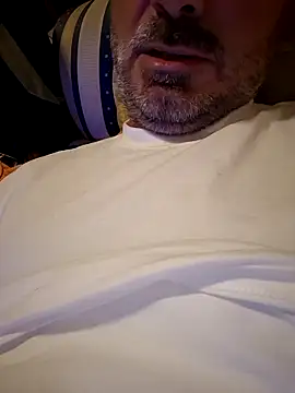 1talianBeutifulCock online show from October 2025 04:41:01 PM