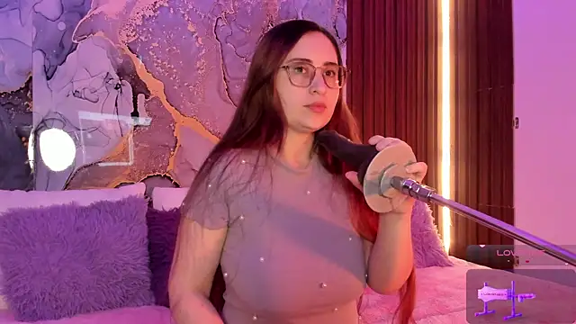 centaurigirl online show from November 2025 02:34:02 AM