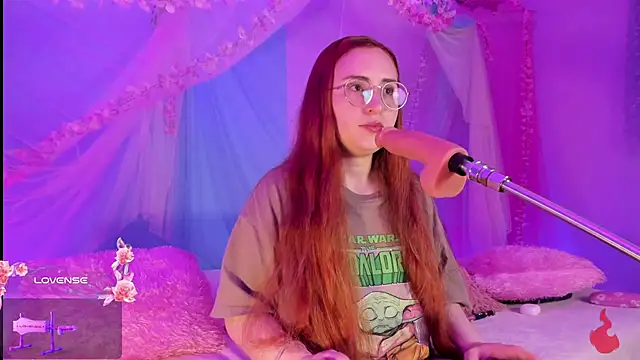 centaurigirl online show from May 2026 01:34:02 AM