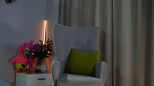 Snapshot of _Moriko_ chatting on January 2025 05:49:01 PM Moriko online show from January 2025 05:49:01 PM