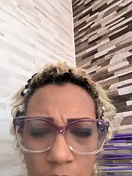 Snapshot of Amaliu_ chatting on February 2026 01:18:02 PM Amaliu online show from February 2026 01:18:02 PM