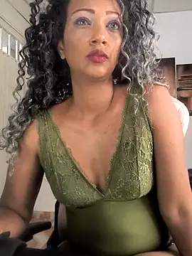 Amaliu  online show from June 2026 06:57:02 PM