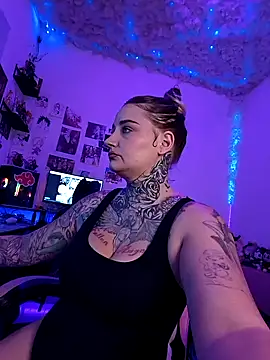 Lisacasandra online show from September 2025 10:37:02 PM