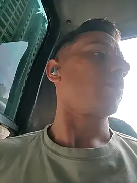 Andrewfalcon online show from October 2025 08:08:01 PM