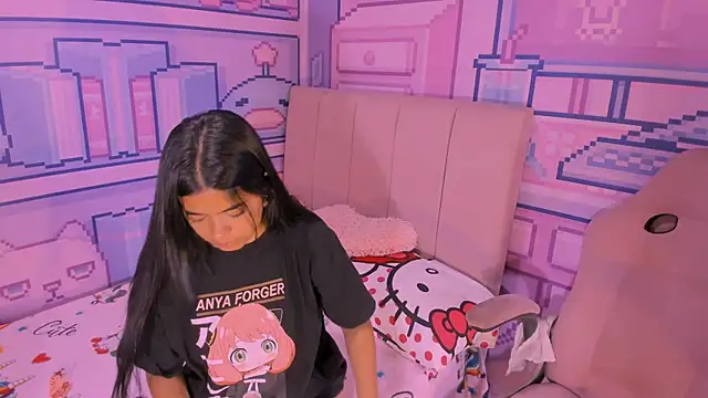  18alice online show from February 2025 10:35:01 AM