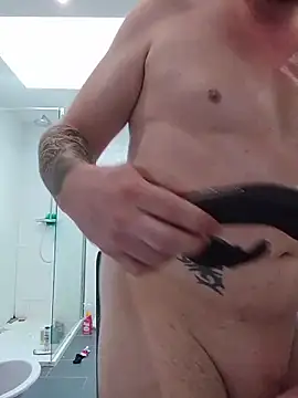 mikaaaaase online show from March 2026 03:31:01 PM