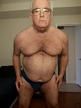 Shoreguy69 online show from December 2025 12:23:02 PM