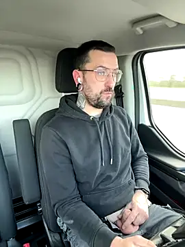 Snapshot of _Haptic_ chatting on December 2024 10:18:01 AM Haptic online show from December 2024 10:18:01 AM