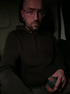 Snapshot of _Haptic_ chatting on December 2024 06:37:02 AM Haptic online show from December 2024 06:37:02 AM