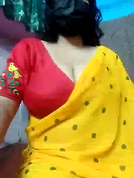 BERRY 00 online show from February 2025 10:03:02 AM