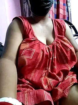 BERRY 00 online show from May 2026 06:27:01 PM