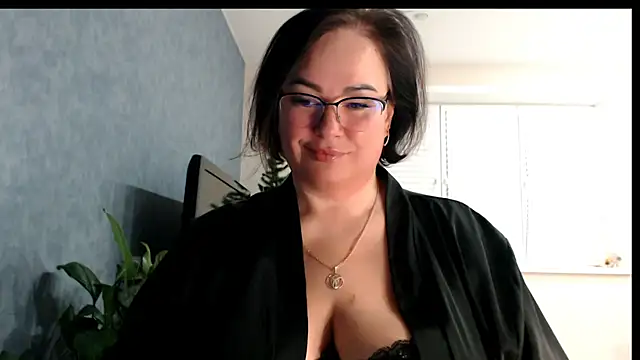 Snapshot of Nora_Star chatting on December 2025 06:59:02 PM Nora Star online show from December 2025 06:59:02 PM