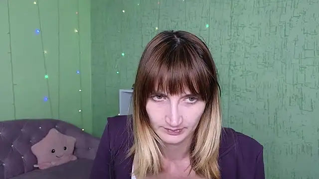 Nika Kitten online show from May 2026 11:06:01 AM