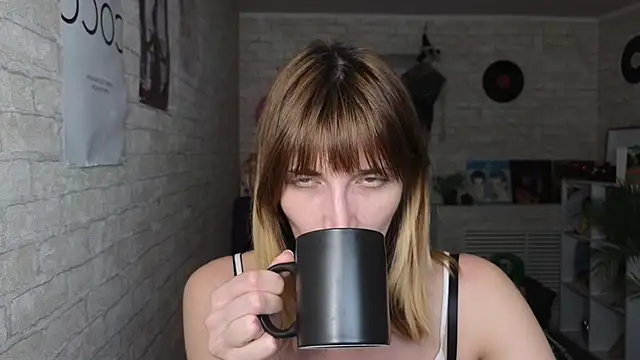 Nika Kitten online show from May 2026 11:04:02 AM