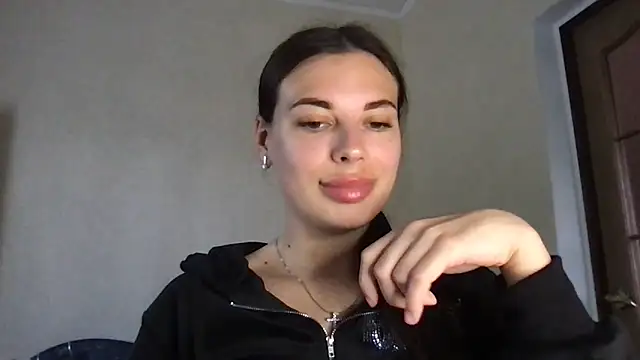 MoonriseGoddess online show from April 2026 09:13:01 AM