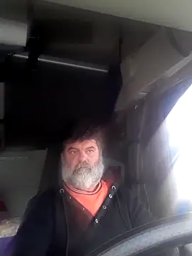 Billy72 online show from December 2024 01:39:01 PM