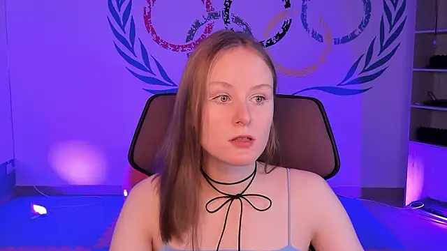 VivienLeeigh online show from December 2024 01:02:02 PM