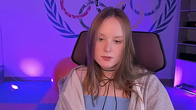 VivienLeeigh online show from December 2024 07:07:02 PM