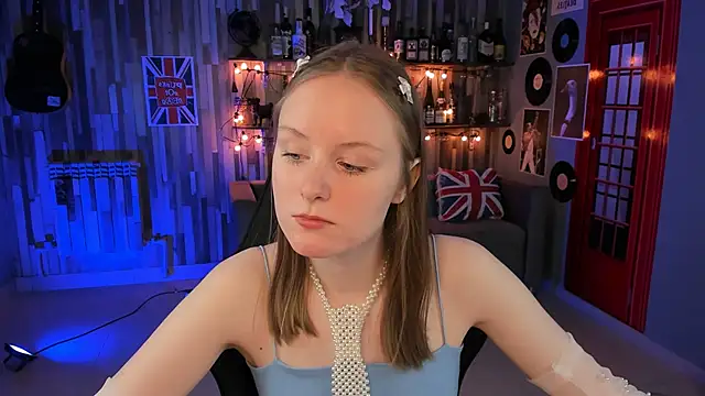 VivienLeeigh online show from December 2024 05:15:02 PM