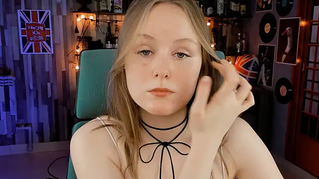 VivienLeeigh online show from January 2025 01:17:01 PM