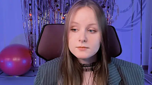 VivienLeeigh online show from February 2025 09:27:02 PM