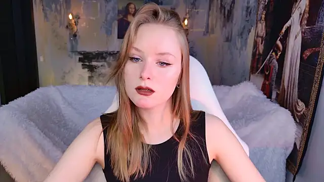 VivienLeeigh online show from April 2026 05:16:01 AM