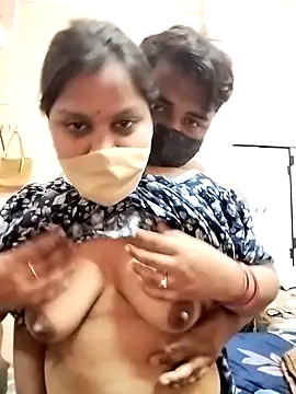 Snapshot of zeevaansari chatting on January 2025 04:33:02 PM zeevaansari online show from January 2025 04:33:02 PM