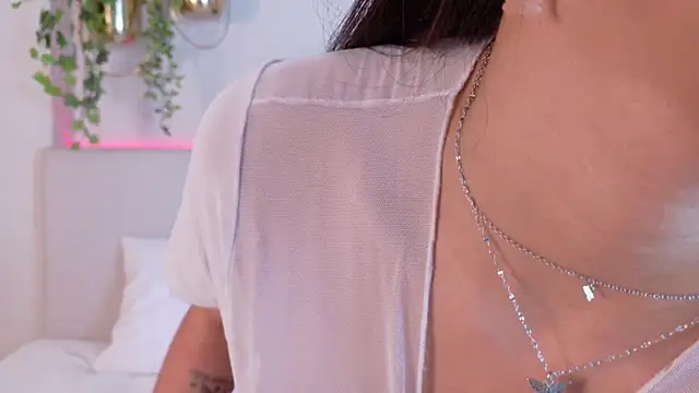 MiaOconner online show from January 2025 01:09:01 PM