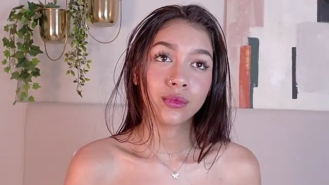 MiaOconner online show from January 2025 05:02:01 PM