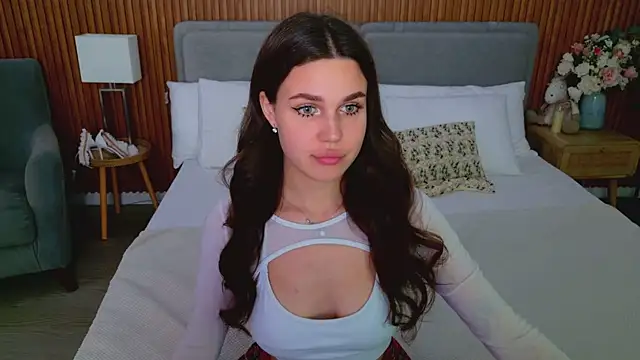 RihannaRose online show from October 2025 05:02:02 PM