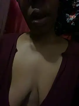 Snapshot of MsSapPhire500 chatting on May 2026 06:52:01 AM MsSapPhire500 online show from May 2026 06:52:01 AM