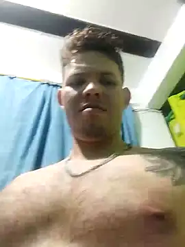 Snapshot of King_russo chatting on January 2026 05:44:01 AM King russo online show from January 2026 05:44:01 AM