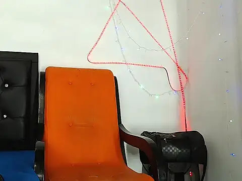 Damian hart 24CM online show from January 2026 11:04:01 AM