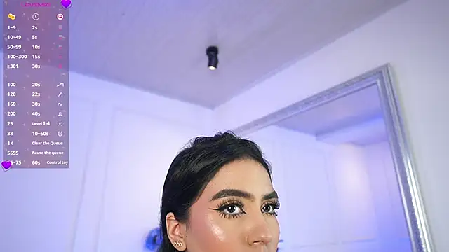 elasummer online show from February 2025 02:37:01 PM