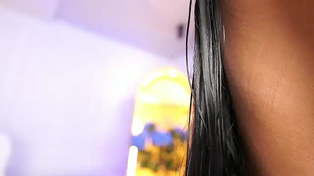 elasummer online show from January 2026 12:32:02 PM