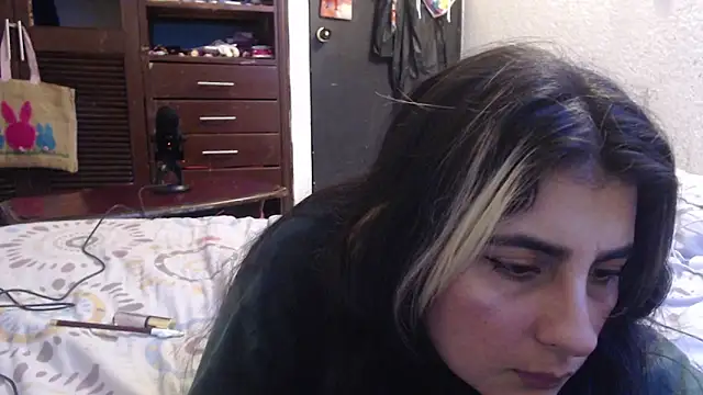 Snapshot of samanta_rosas1 chatting on December 2024 10:12:01 PM samanta rosas1 online show from December 2024 10:12:01 PM