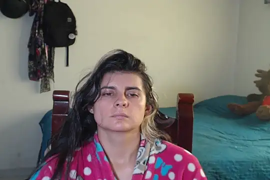 Snapshot of samanta_rosas1 chatting on December 2024 07:52:02 PM samanta rosas1 online show from December 2024 07:52:02 PM