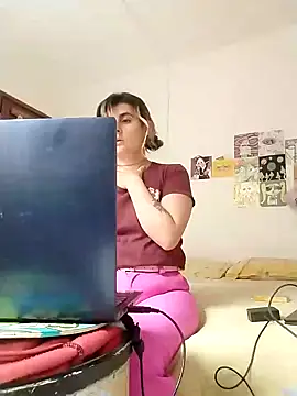 Snapshot of samanta_rosas1 chatting on January 2025 08:54:01 PM samanta rosas1 online show from January 2025 08:54:01 PM