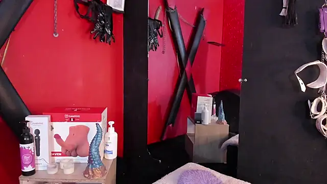 Snapshot of Monttserratt chatting on January 2025 07:26:02 PM Monttserratt online show from January 2025 07:26:02 PM