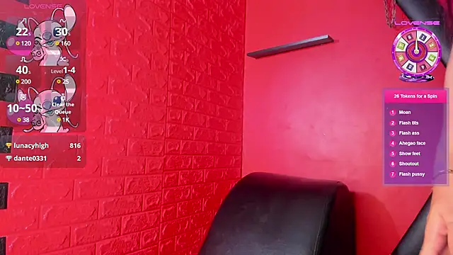 Snapshot of Monttserratt chatting on January 2025 10:30:02 PM Monttserratt online show from January 2025 10:30:02 PM