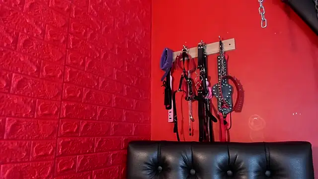 Snapshot of Monttserratt chatting on September 2025 02:11:02 PM Monttserratt online show from September 2025 02:11:02 PM