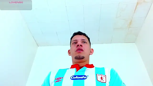 Snapshot of kevin__fox_ chatting on October 2025 07:11:02 PM kevin fox online show from October 2025 07:11:02 PM