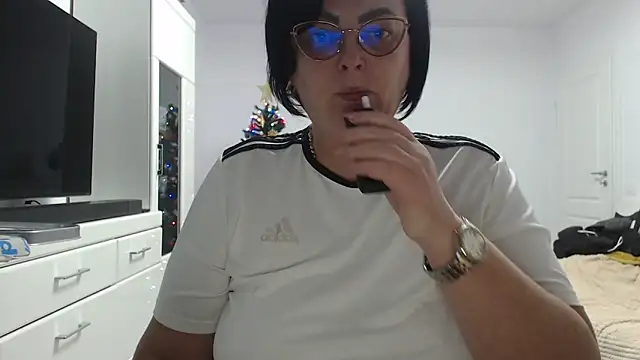 Amandamuller1982 online show from December 2025 08:48:01 PM